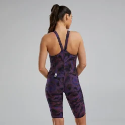 TYR Exolon Navy/Multi Avictor™ 2.0 Close Back -Aqua Shop AEXCB7A 418 main02 1