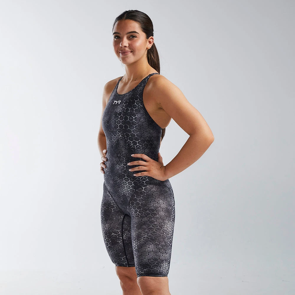 TYR Thresher™ Open Back Swimsuit - Black Akurra 3 TYR Thresher™ Open Back Swimsuit - Black Akurra - Image 3