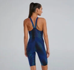 TYR Luminis Blue Avictor™ 2.0 Closed Back